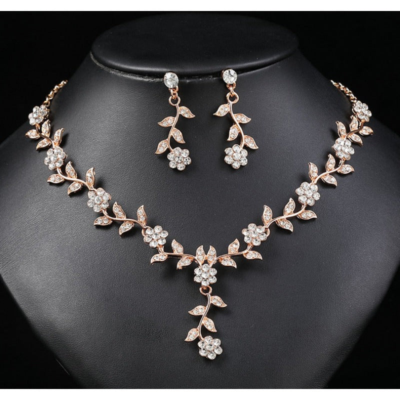 Versatile Plum Shaped Necklace Earrings Set - Confidence