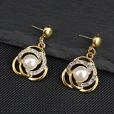 Versatile Golden Necklace Earrings Set - Confidence